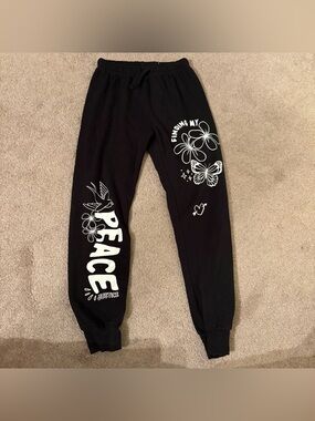Justice Black Joggers White 'PEACE' Text Floral Butterfly Prints large 12/14